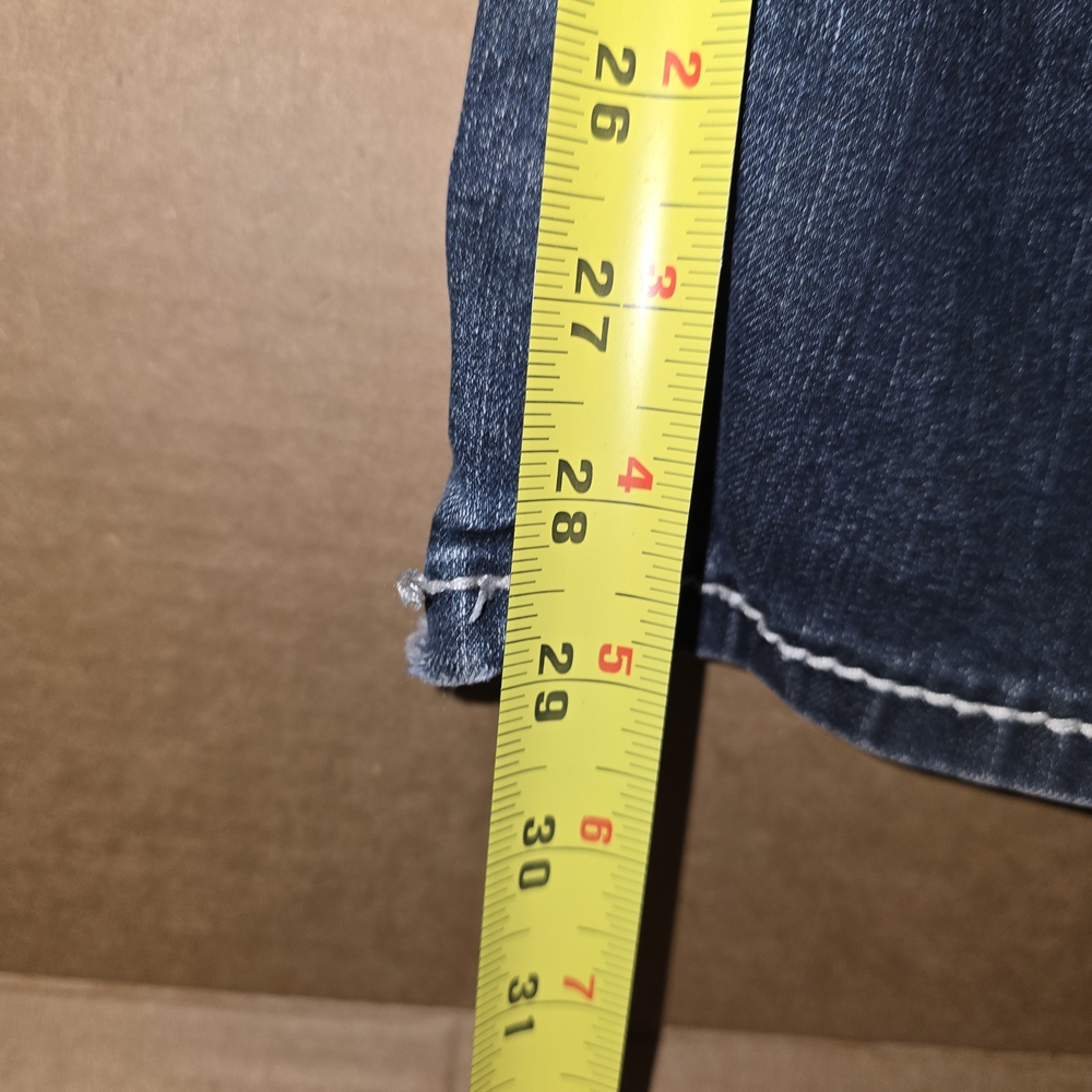 Maurices Stylish Blue Denim Jeans for Women Size 13/14 Plus Size.   116 - Picture 6 of 14